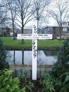 Herdenkingskruis Haarlemmerweg