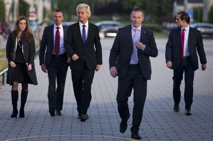 Verkiezingen: Wilders brengt zijn stem uit